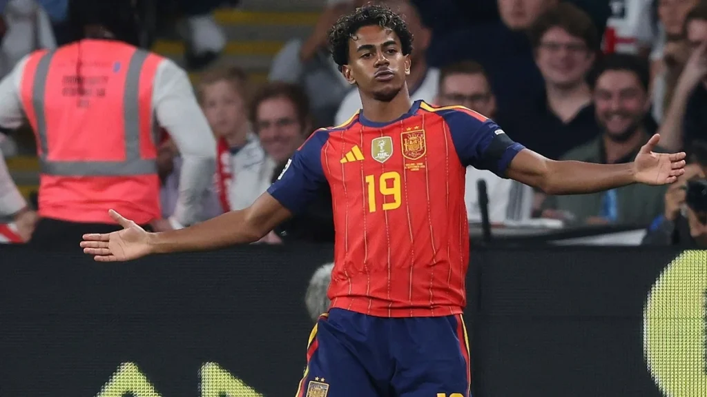 Spanien gegen England: Wie Yamals 2. Minute und Kanes verschossener Elfmeter über den 3:2-Sieg entschieden